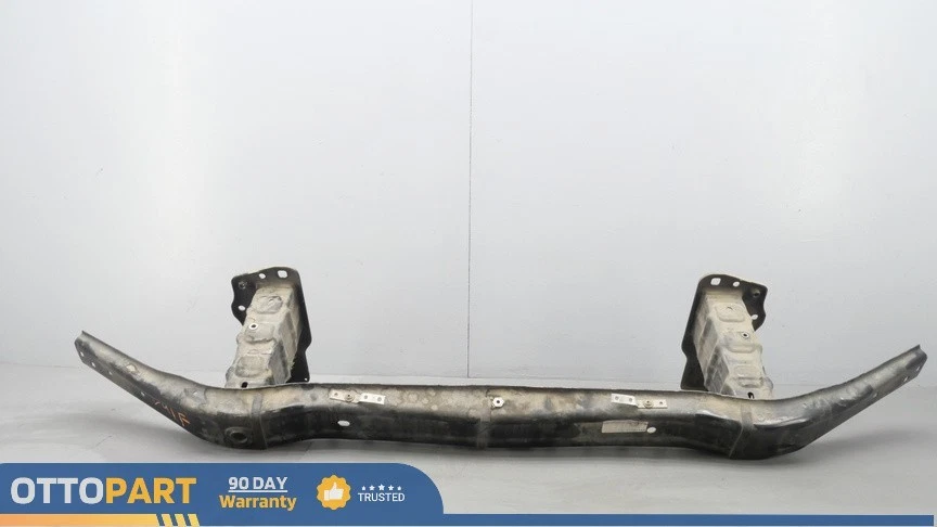 Barra de refuerzo de parachoques delantero Mercedes X166 GL450 2012-2019 FABRICANTE DE EQUIPOS ORIGINALES Foto 1 de 4