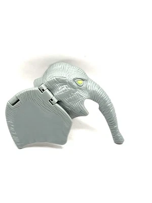 HASBRO 1997 TRANSFORMERS BEAST WARS MAGNABOSS IRONHIDE ELEPHANT RIGHT HEAD PART - Image 1 of 2