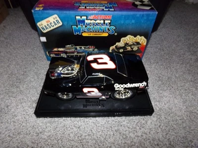 1/18  MUSCLE MACHINES DALE EARNHARDT SR GM GOODWRENCH  1969 CAMARO - Image 1 of 4