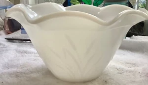 Milk Glass Bowl W/Ruffle Edge & Wheat Pattern - Picture 1 of 3