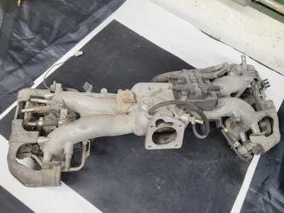 Subaru Legacy 2000-2004 2,5 L 4 cilindros EJ25 colector de admisión líneas de bobina de riel de inyección de combustible Foto 1 de 4