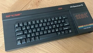 Sinclair ZX Spectrum +3 128k disk version, fully working + games - Afbeelding 1 van 22