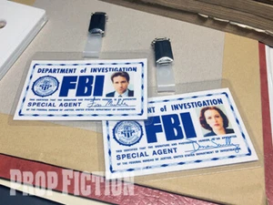 X-Files - Fox Mulder & Dana Scully Clip-on Prop / Cosplay ID Wallet Cards - Bild 1 von 1