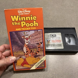 Winnie the Pooh and Tigger Too (VHS, 1991) - Picture 1 of 4