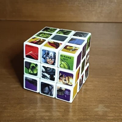 Rubik's cube Marvel Avengers, 3x3,jeu Casse-Tête  - Photo 1/4