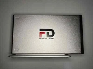 Fantom Drives Titanium-II 500GB USB 2.0 / Firewire400 3.5" External Hard Drive T - Picture 1 of 5