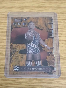 2025 Topps Chrome WWE Cactus Jack Chad Gable Orange Refractor #/25 - Imagen 1 de 2