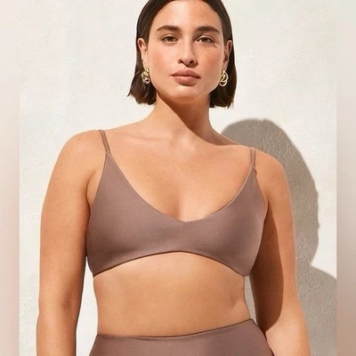 J. Top de bikini Crew Lana en clásico esculpido, talla mediana Foto 1 de 4