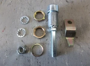 Conjunto de pestillo de bloqueo de carrocería lateral Mohawk #15551062 (SouthCo 69-99-122-10) - Imagen 1 de 1