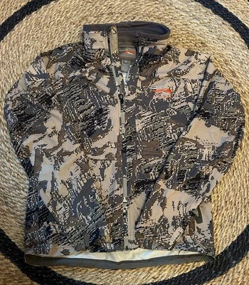 Sitka Open Country Ascent Hunting Jacket-L - Image 1 of 2