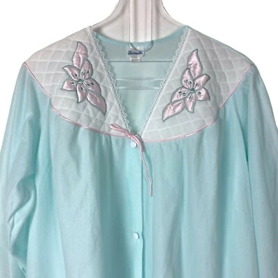 Bata de franela verde Berrette vintage abrigo grande apliques florales botón delantero Foto 1 de 4