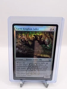 Earth Kingdom Jailer [Foil] #16 Magic Avatar: The Last Airbender - Picture 1 of 2
