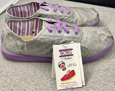 Bob's by Sketchers Gray and Purple Sneakers Tennis Shoes Tyvek Women's 7.5 - Image 1 of 4