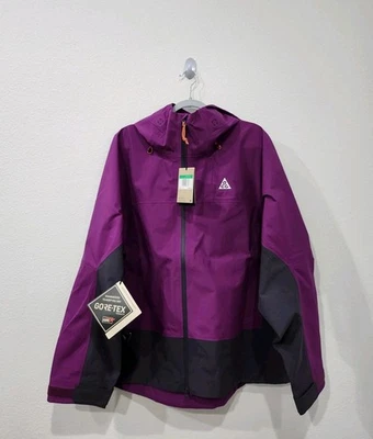 Jaqueta Nike ACG Gore-Tex Misery Ridge Roxa Brry Masculina Tamanho XL Solta FV8641-505 - Imagem 1 de 4