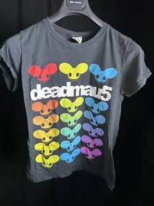 Vintage Deadmau5 T Shirt Women Large Rainbow Heads Bay Island L - Picture 1 of 2
