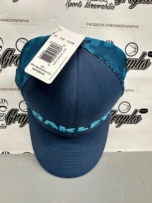 OAKLEY NEW NWT BLUE CAMO TECH TRUCKER PRINT GOLF HAT KW HONOLULU HAWAII LOGO $30 - Image 1 of 4
