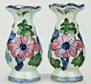 Vintage Pair Miniature Porcelain Vases Handpainted 4 1/4" Tall Marked TC On Base - Picture 1 of 8
