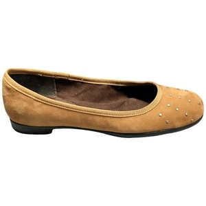 Aerosoles Ballet Flats Womens Size 6 Tan Suede Leather Studded Round Toe Slip On - Picture 1 of 13
