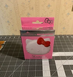CLEARANCE!! Impressions X Hello Kitty Kawaii Compact LED Mirror - New in Box - Picture 1 of 5
