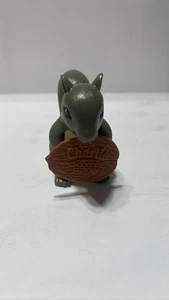 Juguete Wendy's Charlie Factory Squirrel 2005 - Imagen 1 de 6