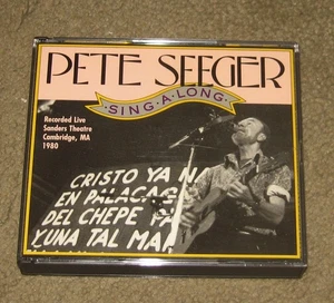 Pete Seeger Singalong Sanders Theatre Cambridge, Massachusetts 1980 (CD 2 Discs) - Imagen 1 de 4