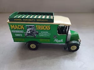 Corgi Classics Mack 1:43 Truck – No.C906/1 - Picture 1 of 8