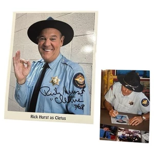 Rick Hurst signed Autogramm 8x10 Promo Foto! "Cletus" auf Dukes Hazzard mit PP - Bild 1 von 3