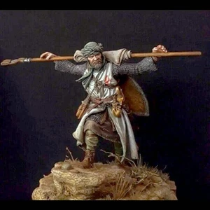1/24 Resin Model Kit Medieval Knight Crusader Warrior Unpainted - Picture 1 of 3