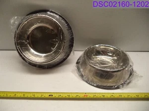 Qty = 1 Set of 2: 16 oz Stainless Steel Dog Bowls - Picture 1 of 3