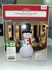 Holiday Time Airblown Inflatable Xmas Snowman W/ Gift Light Up 7’ Tall I-39 - Picture 1 of 1