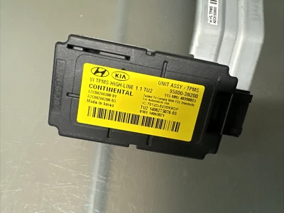 Monitor de presión de neumáticos Hyundai Equus 2014 2015 2016 módulo TPMS 95800-3N200 OEM Foto 1 de 4