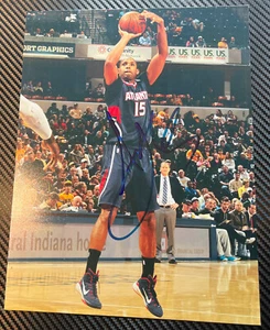 Al Horford Hand Signed 8x10 Photo Authentic W/COA JSA - Picture 1 of 1