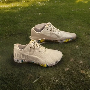Nobull Spring Fling Sneaker Schuhe W/9~M/7,5 weiß Blumen CrossFit Turnschuhe - Bild 1 von 18