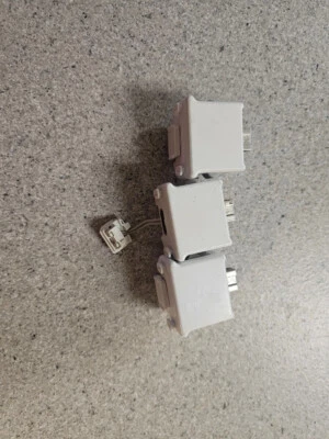 Lote De 3 Adaptadores Nintendo Wii Motion Plus (Oficial OEM) (Blanco) RVL-026 Foto 1 de 4