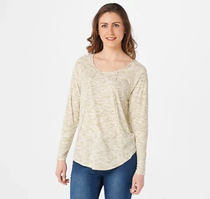 Top acanalado de manga larga colección Lisa Rinna con martini oliva costura M A37549 - Imagen 1 de 2