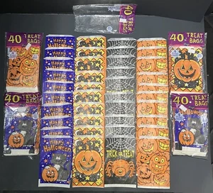 VINTAGE 1980S FUN WORLD HALLOWEEN TRICK OR TREAT PAPER GOODY BAG LOT OF 40 - Picture 1 of 5