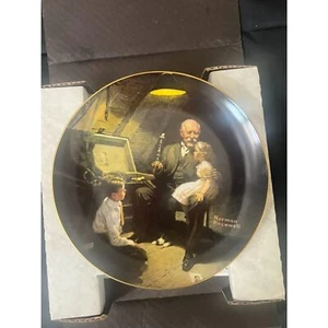 Norman Rockwell Grandpa's Treasure Chest Knowles Collectors Plate 6399m - Picture 1 of 6