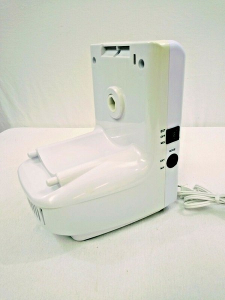 cuisinart grind and brew coffee maker refurbished NIB Â½lb bean hopper Photo Related