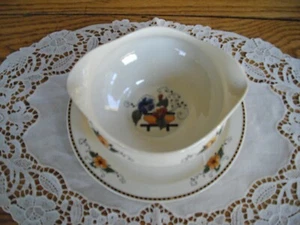 Barco de salsa/gravy CHIQUITA marfil antiguo Syracuse China vintage con placa base ~ - Imagen 1 de 7