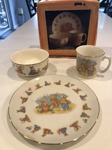 Vintage New In Box - Li'l Bunny Collection 3 pc. CHILD'S MEAL SET - Picture 1 of 5