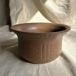 Vtg Roseville Ransbottom Pottery Brown Planter Pot Etched Pattern USA 7.5"x 4.5" - Picture 1 of 7