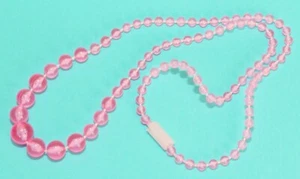 Pretty Pretty Princess Necklace Pink Game Replacement Part Vintage Plastic - Picture 1 of 1