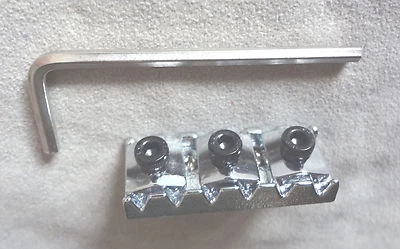 Floyd Rose Lic. Guitarra Eléctrica LOCKING NUT MIGHTY MITE CROMO 42MM Montaje Superior 4 Foto 1 de 2