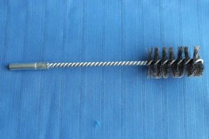 LD075- Lessmann Zylinderbürste Stahldraht mit Schaft Nr 503.316 Durchmesser 32mm - Bild 1 von 1