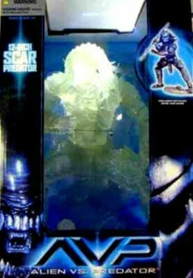  McFARLANE TOYS STEALTH PREDATOR AVP ALIEN 12" FIGURE...NEW IN BOX - Image 1 of 3