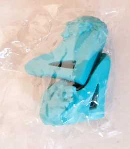 Monster High Abbey Bominable Blue Monster Shoes NIP - Picture 1 of 3