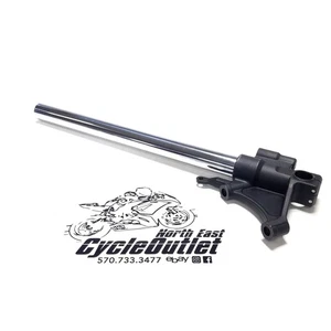 2009 08-16 YAMAHA YZF R6 OEM RIGHT FRONT LOWER FORK TUBE FOOT SHOCK SUSPENSION - Bild 1 von 17
