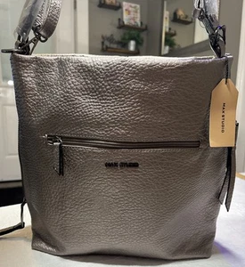 Cartera de hombro estilo hobo MAX STUDIO/color peltre NUEVO CON ETIQUETAS - Imagen 1 de 19