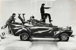 Grease Lightning, schwarz-weiß, John Travolta Poster - Bild 1 von 1