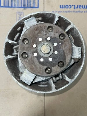 02 Ski Doo MXZ 600 X Primary Clutch 417222083 Foto 1 de 4